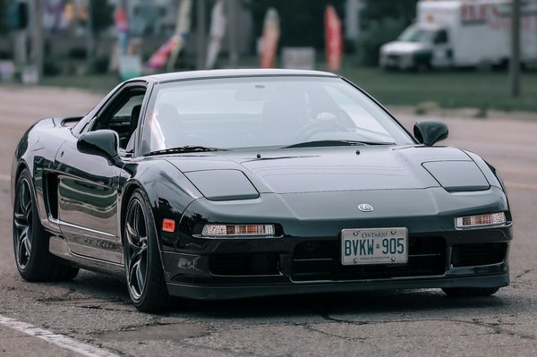 Faire le bon choix : Essuie-glace traditionnel versus essuie-glace plat